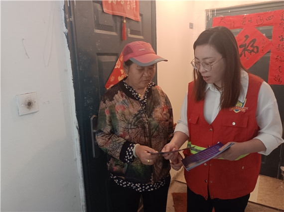 【我為群眾辦事實】馨康苑社區(qū)：反詐宣傳“面對面”守護(hù)群眾“錢袋子”