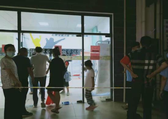 秣陵街道長山社區(qū)：團結一心，奮戰(zhàn)疫情